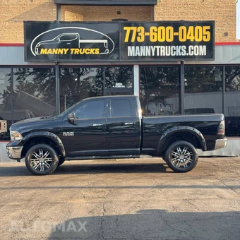 2013 Ram 1500 SLT Extended Cab Medium Bed - miniatura 4