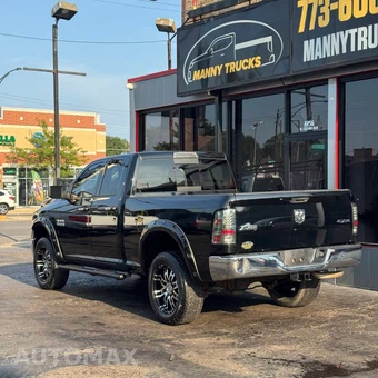 2013 Ram 1500 SLT Extended Cab Medium Bed - miniatura 5