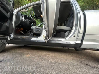 2013 Ram 1500 SLT Extended Cab Medium Bed – miniatura 14