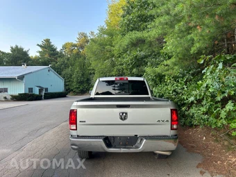 2013 Ram 1500 SLT Extended Cab Medium Bed – miniatura 8