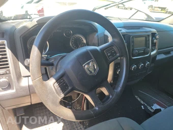 2013 Ram 1500 SLT Extended Cab Medium Bed – miniatura 10