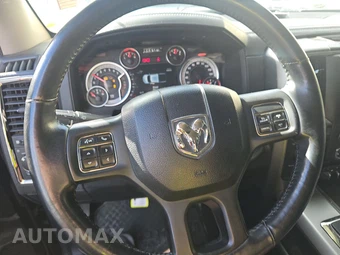 2013 Ram 1500 Sport Crew Cab Short Bed – miniatura 10