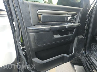 2013 Ram 1500 Sport Crew Cab Short Bed – miniatura 9