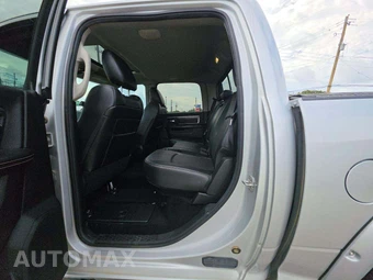 2013 Ram 1500 Sport Crew Cab Short Bed – miniatura 13