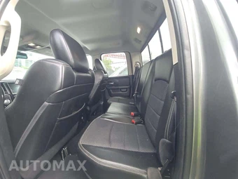 2013 Ram 1500 Sport Extended Cab Medium Bed - miniatura 13