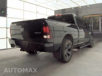 2013 Ram 1500 Sport Extended Cab Medium Bed – miniatura 4