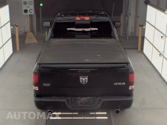 2013 Ram 1500 Sport Extended Cab Medium Bed – miniatura 5