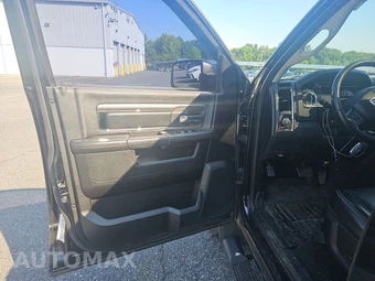 2013 Ram 1500 Sport Extended Cab Medium Bed – miniatura 9