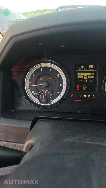 2013 Ram 1500 Tradesman Crew Cab Short Bed - miniatura 28