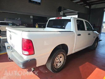 2013 Ram 1500 Tradesman Crew Cab Short Bed - miniatura 4