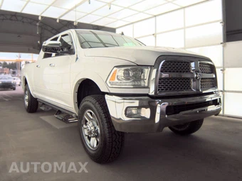 2013 Ram 2500 Laramie Extended Crew Cab Medium Bed – miniatura 3