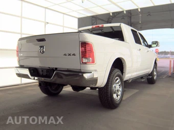2013 Ram 2500 Laramie Extended Crew Cab Medium Bed – miniatura 4