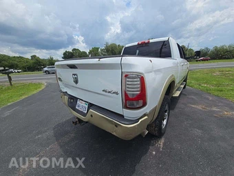 2013 Ram 2500 Laramie Longhorn Extended Crew Cab Medium Bed - miniatura 3