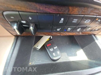 2013 Ram 2500 Laramie Longhorn Extended Crew Cab Medium Bed - miniatura 8