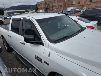 2013 Ram 2500 SLT Crew Cab Medium Bed – miniatura 31