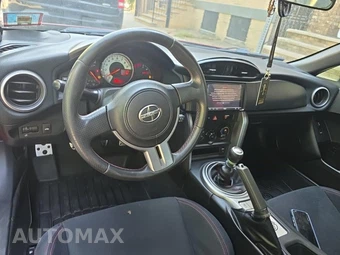 2013 Scion FR-S - miniatura 14