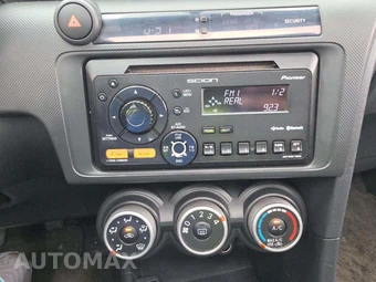 2013 Scion tC – miniatura 7