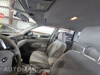 2013 Subaru Forester 2.5X – miniatura 18