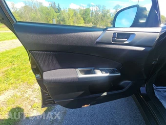 2013 Subaru Forester 2.5X – miniatura 9