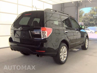 2013 Subaru Forester 2.5X Limited – miniatura 4