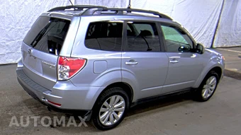 2013 Subaru Forester 2.5X Limited - miniatura 4