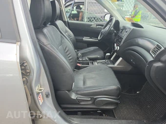 2013 Subaru Forester 2.5X Limited - miniatura 8