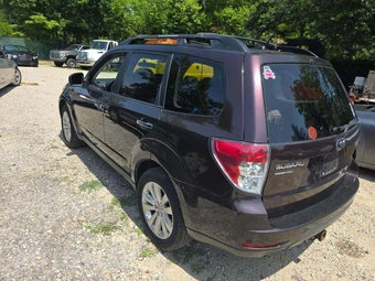 2013 Subaru Forester 2.5X Premium – miniatura 2