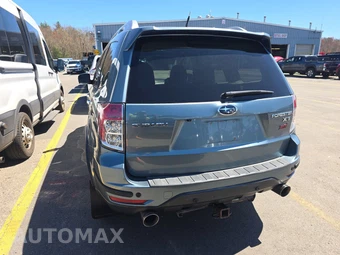 2013 Subaru Forester 2.5XT Touring – miniatura 5