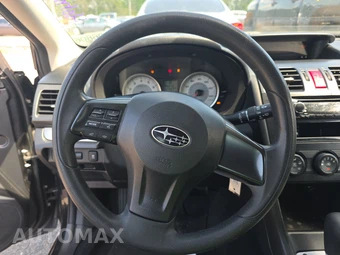 2013 Subaru Impreza 5-Door 2.0i Hatchback - miniatura 10