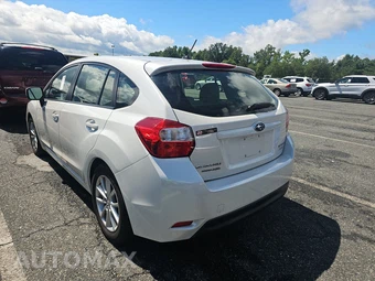2013 Subaru Impreza 5-Door 2.0i Premium Hatchback - miniatura 6