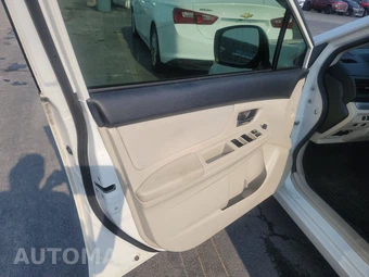 2013 Subaru Impreza 5-Door 2.0i Premium Hatchback – miniatura 9