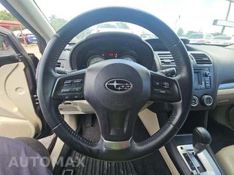 2013 Subaru Impreza 5-Door 2.0i Sport Limited Hatchback - miniatura 10