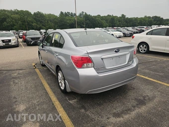2013 Subaru Impreza Sedan 2.0i Premium – miniatura 6