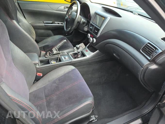 2013 Subaru Impreza WRX STi Sedan - miniatura 8