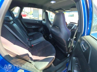 2013 Subaru Impreza WRX STi Sedan - miniatura 16