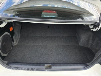 2013 Subaru Impreza WRX STi Sedan Limited - miniatura 16