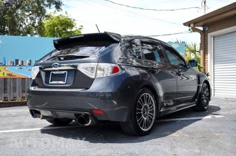 2013 Subaru Impreza WRX STi Wagon - miniatura 32