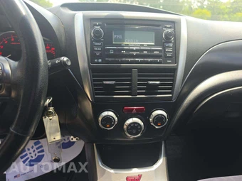 2013 Subaru Impreza WRX STi Wagon – miniatura 7