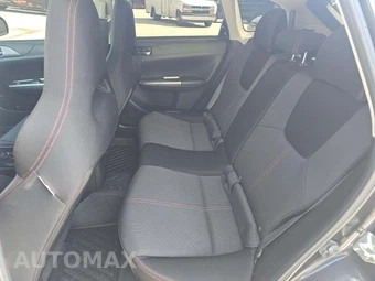 2013 Subaru Impreza WRX Wagon Premium - miniatura 10