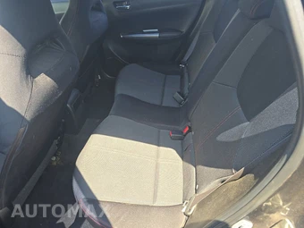 2013 Subaru Impreza WRX Wagon Premium – miniatura 13