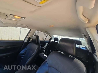 2013 Subaru Legacy 2.5i Limited – miniatura 11