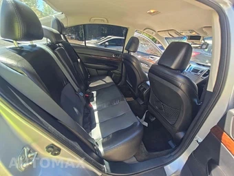 2013 Subaru Legacy 2.5i Limited – miniatura 16