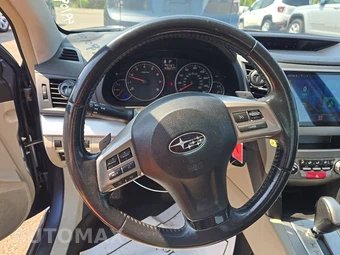 2013 Subaru Legacy 2.5i Premium – miniatura 10