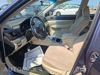 2013 Subaru Legacy 2.5i Premium – miniatura 7
