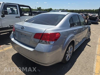 2013 Subaru Legacy 2.5i Premium – miniatura 4