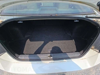 2013 Subaru Legacy 3.6R Limited - miniatura 14