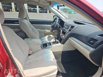 2013 Subaru Outback 2.5i – miniatura 8