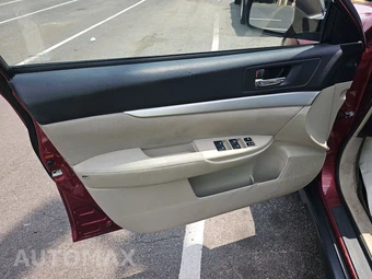 2013 Subaru Outback 2.5i – miniatura 9