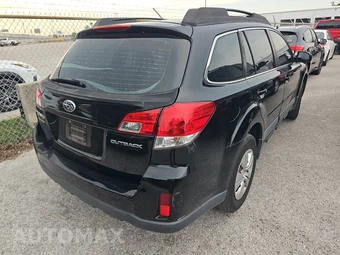 2013 Subaru Outback 2.5i – miniatura 4