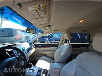 2013 Subaru Outback 2.5i Limited – miniatura 18